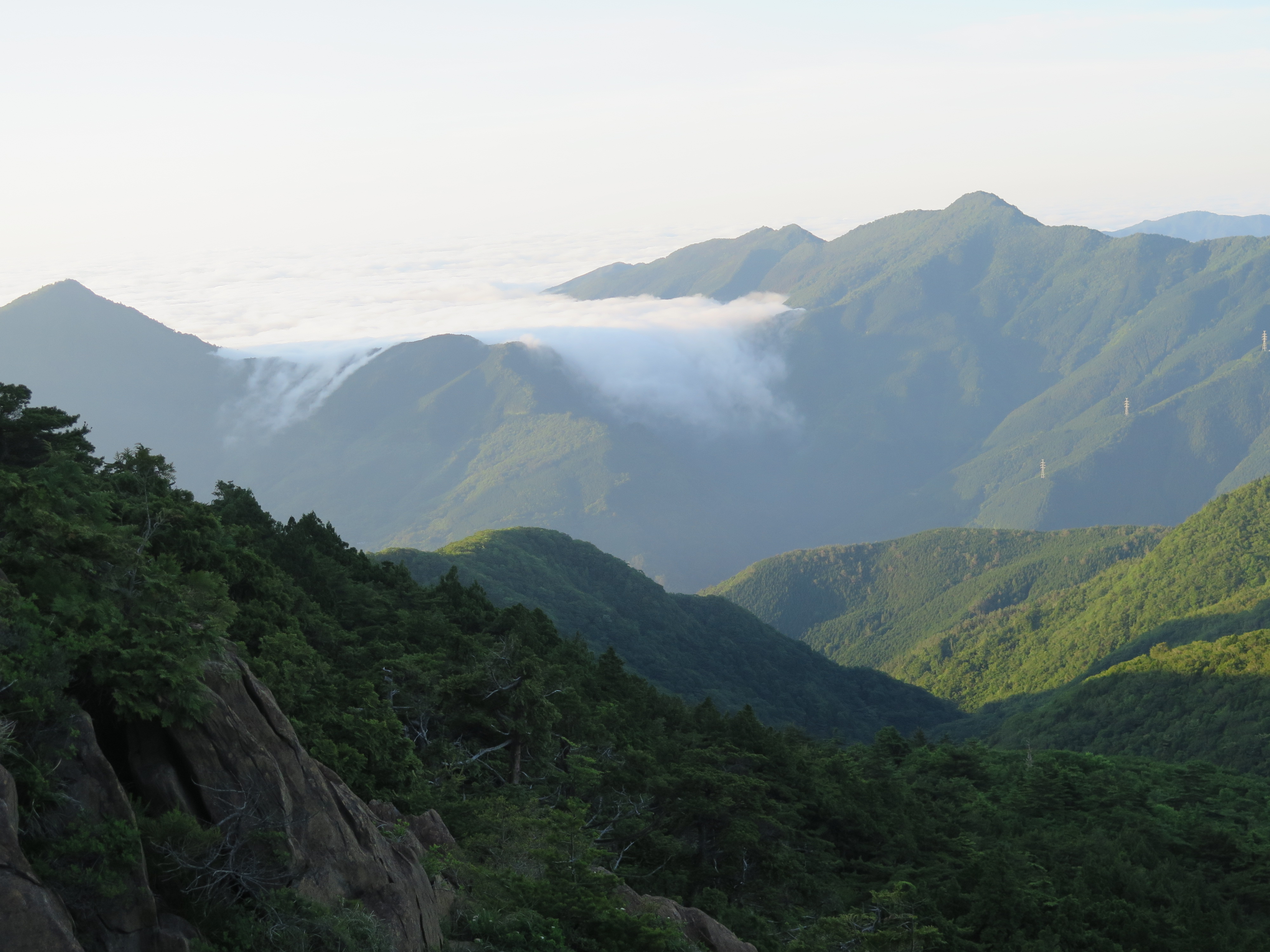 花の百名山 東赤石山 西赤石山縦走 別子銅山の歴史を探るひとり旅 愛媛県新居浜市 高知に移住したのーてんき女のブログ